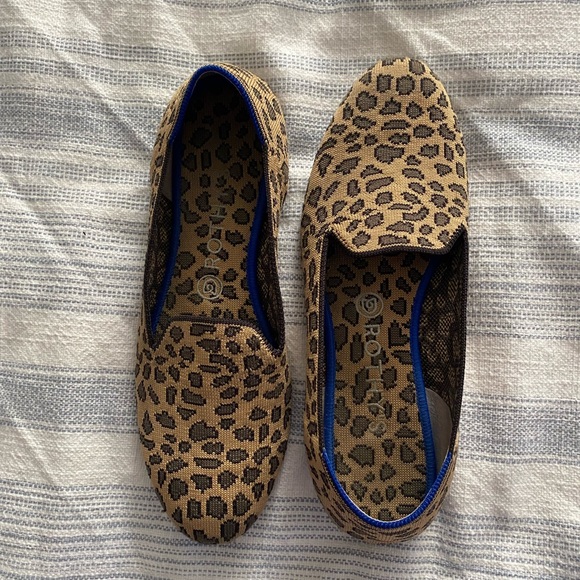 Rothys, leopard, size 9.5 - Picture 2 of 5